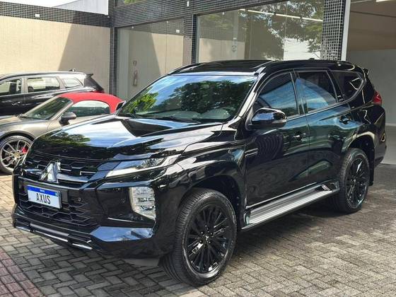 MITSUBISHI PAJERO SPORT 2.4 16V MIVEC TURBO DIESEL LEGEND BLACK AWD AUTOMÁTICO MITSUBISHI PAJERO SPORT 2.4 16V MIVEC TURBO DIESEL LEGEND BLACK AWD AUTOMÁTICO
